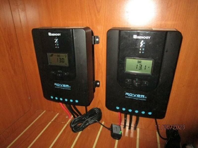 41' Hunter solar panel controllers