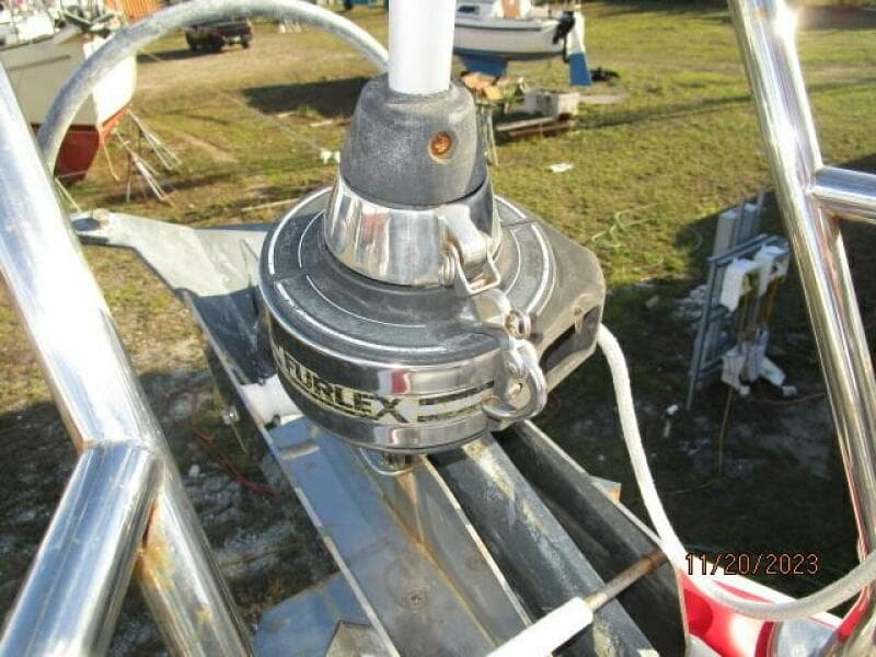 41' Hunter roller furler