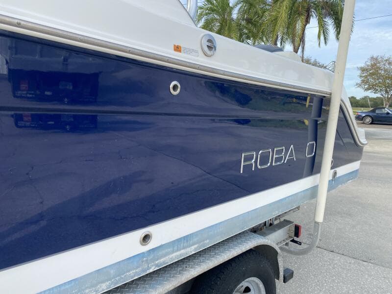 2011 Robalo  - Photo 5
