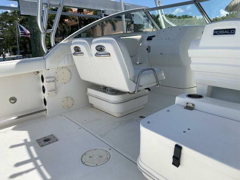 2011 Robalo  - Photo 34