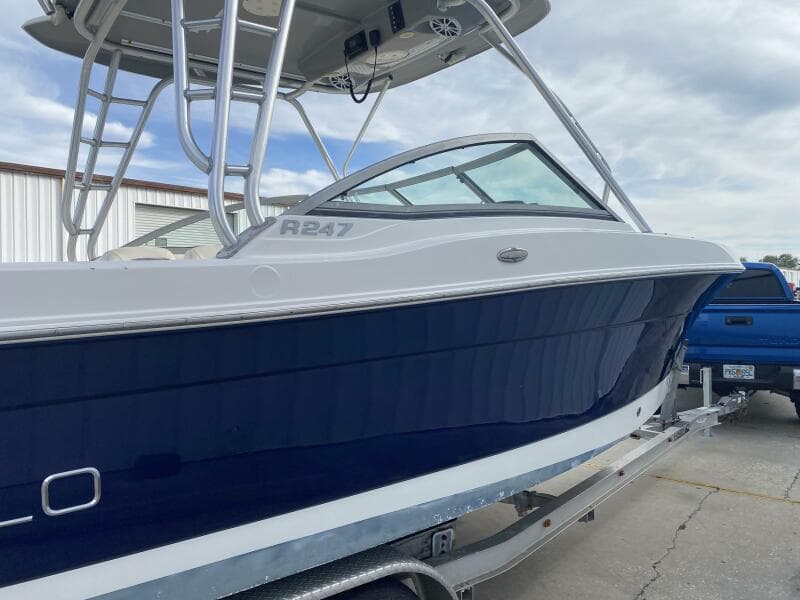2011 Robalo  - Photo 8
