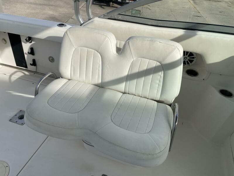 2011 Robalo  - Photo 26