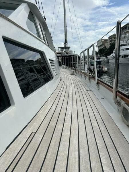 1983 Palmer Johnson Cruising Sloop