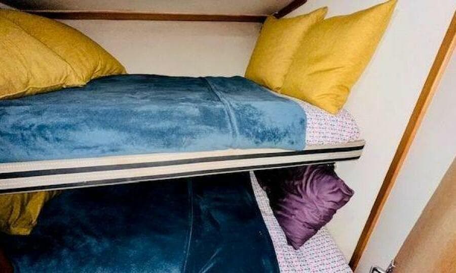 2001 Luhrs Convertible