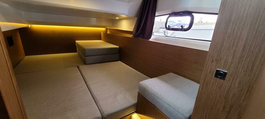 2021 Jeanneau NC 1095 Fly