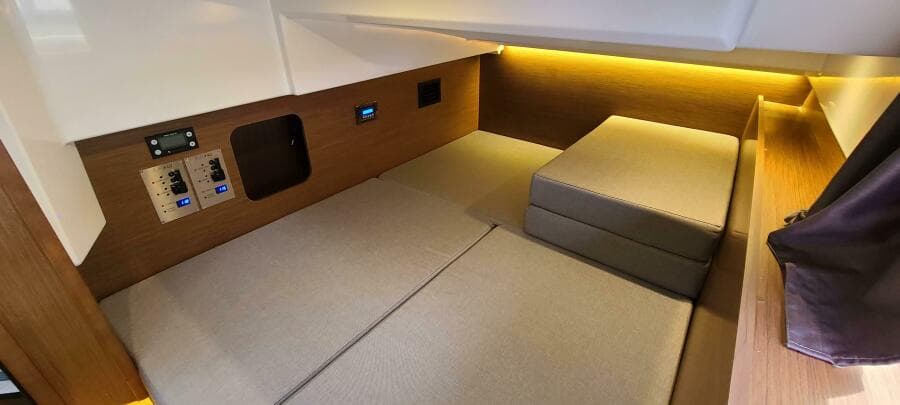 2021 Jeanneau NC 1095 Fly