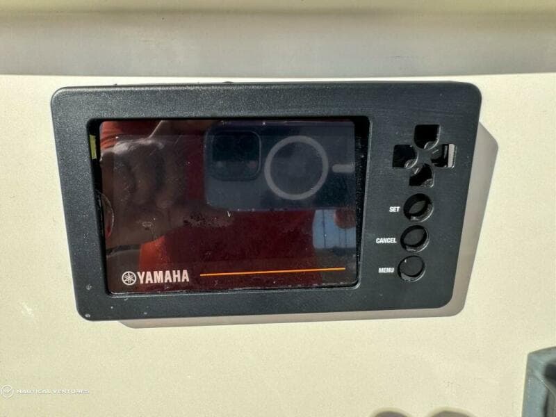 2019 Sailfish 220 CC