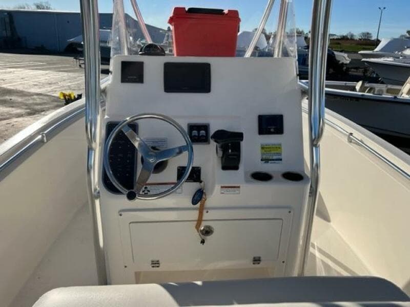 2021 Cobia 237 Center Console