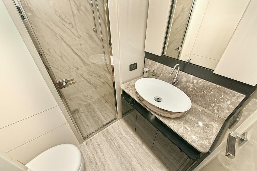 2022 Absolute 62 Fly