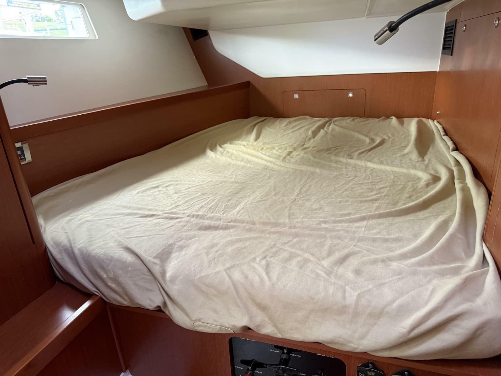 2015 Beneteau Oceanis 45