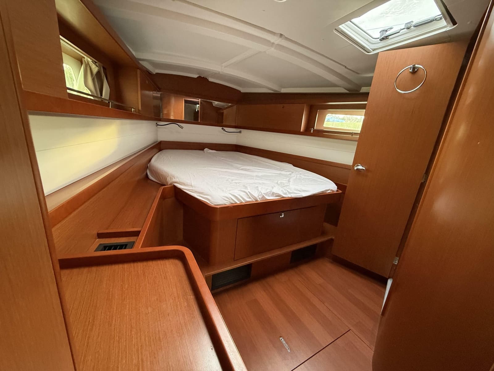 2015 Beneteau Oceanis 45