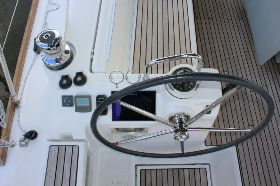2015 Beneteau Oceanis 45
