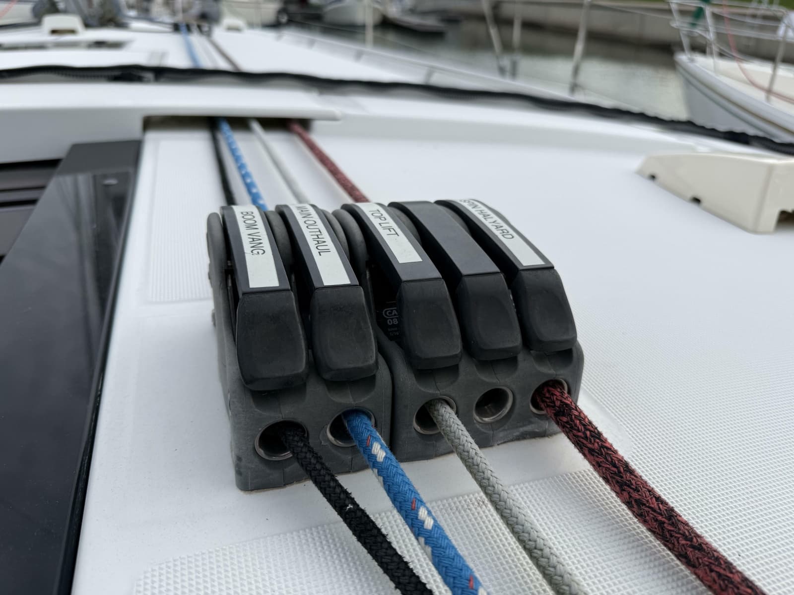 2015 Beneteau Oceanis 45