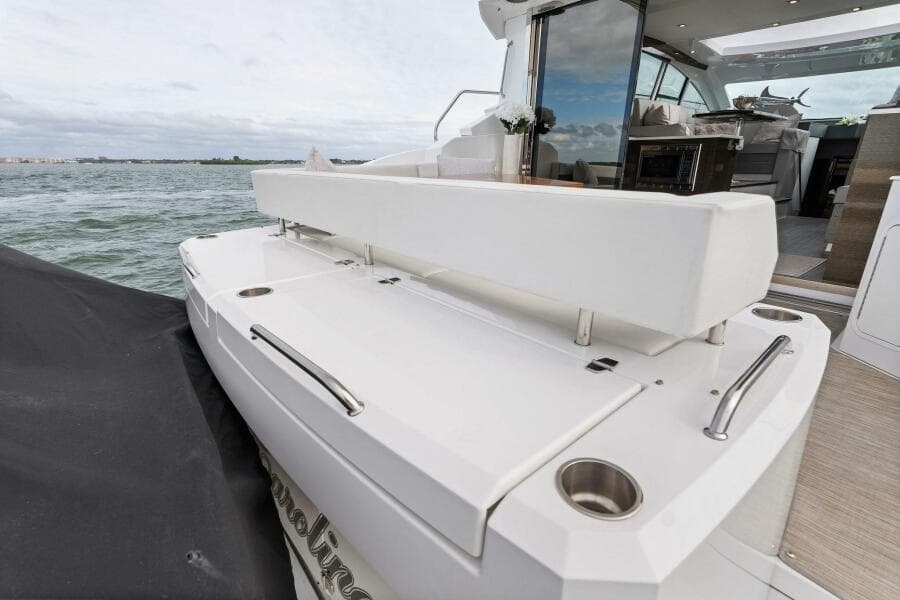 2020 46 Cruisers Cantius - Sweet Caroline - Cockpit Grill
