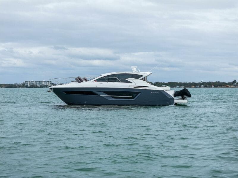 2020 46 Cruisers Cantius - Sweet Caroline - Profile