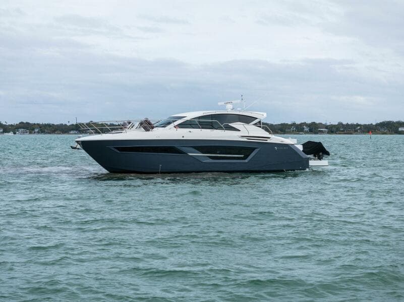 2020 46 Cruisers Cantius - Sweet Caroline - Profile