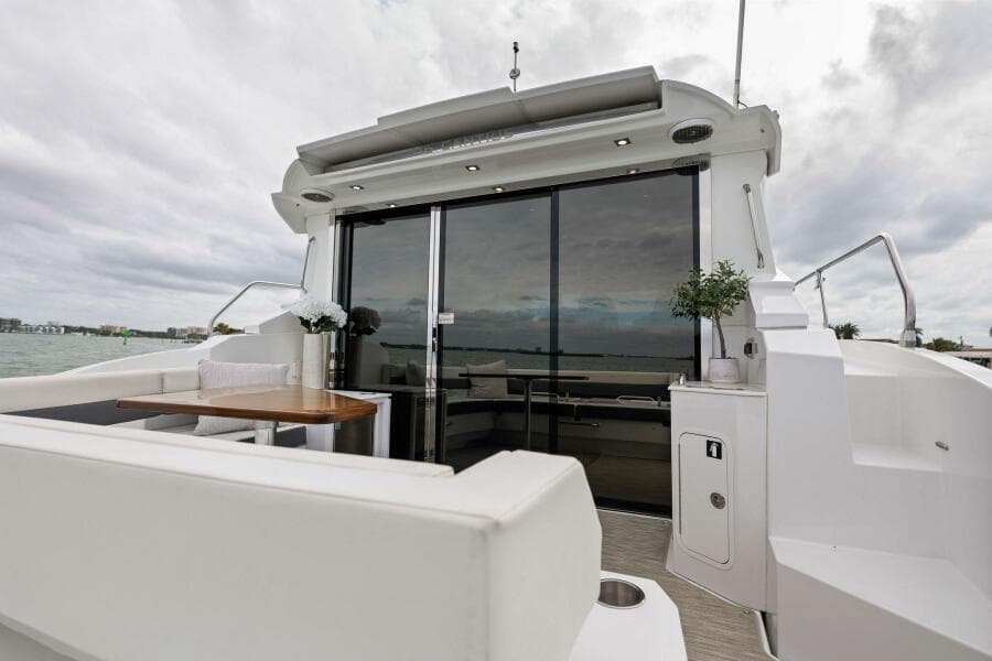 2020 46 Cruisers Cantius - Sweet Caroline - Cockpit 