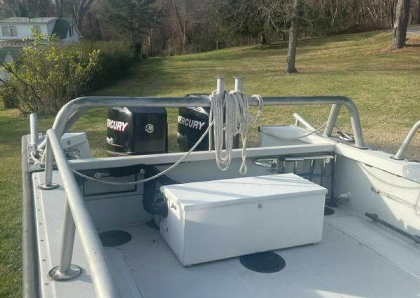 1990 Boston Whaler Frontier