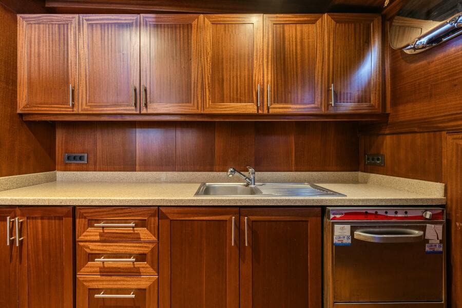 2013 East Yachting Custom