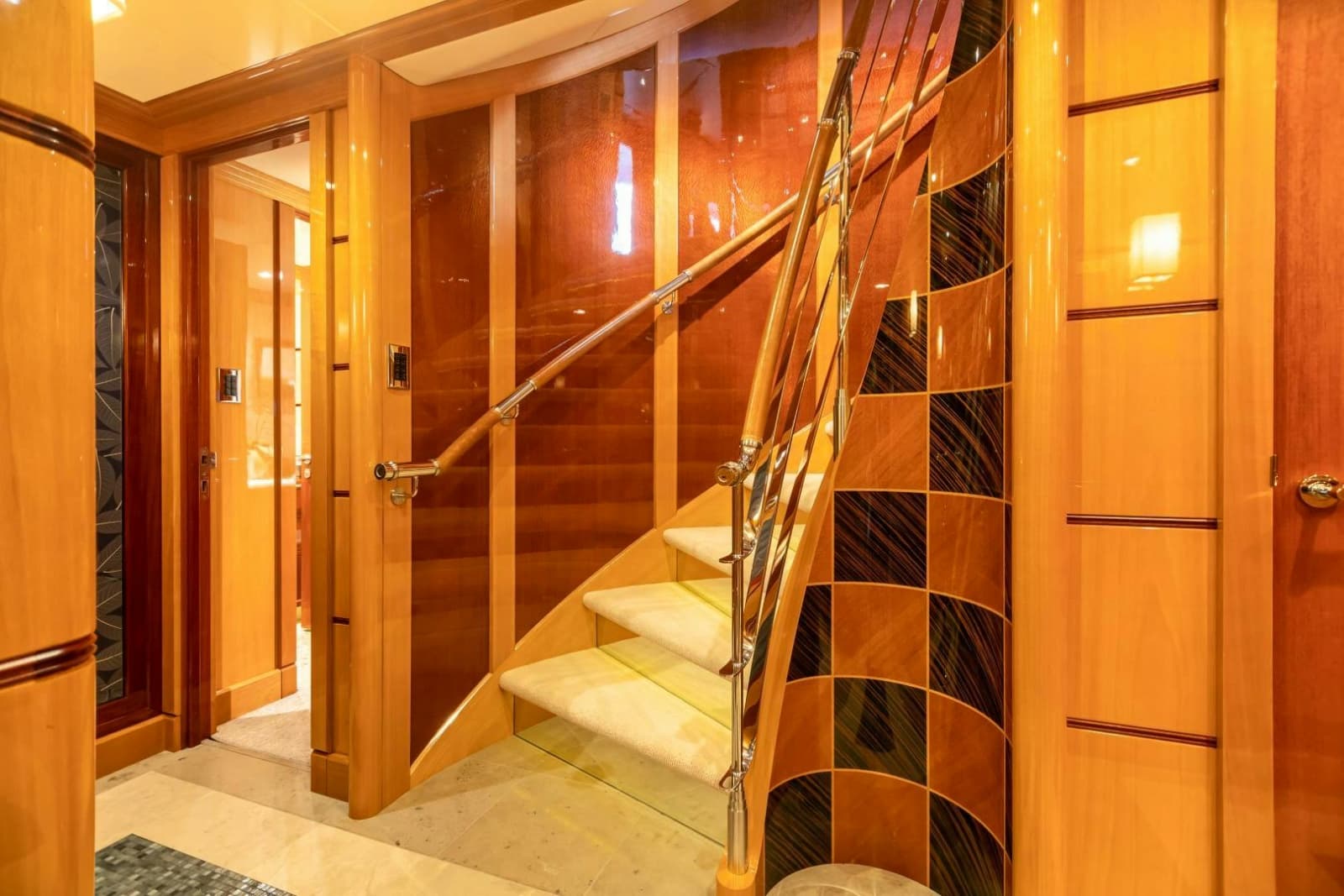 2011 Trinity Yachts Trinity 164