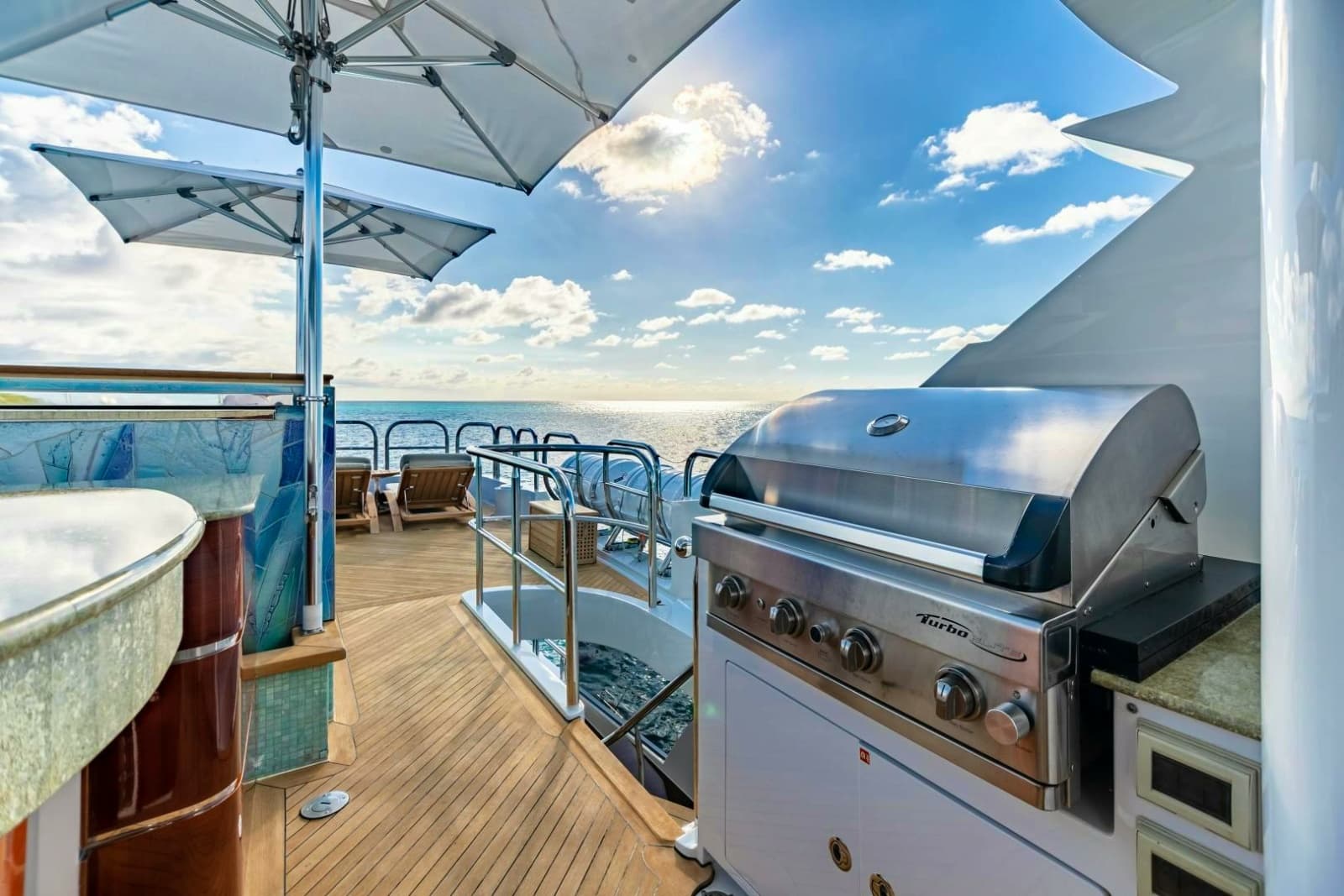 2011 Trinity Yachts Trinity 164