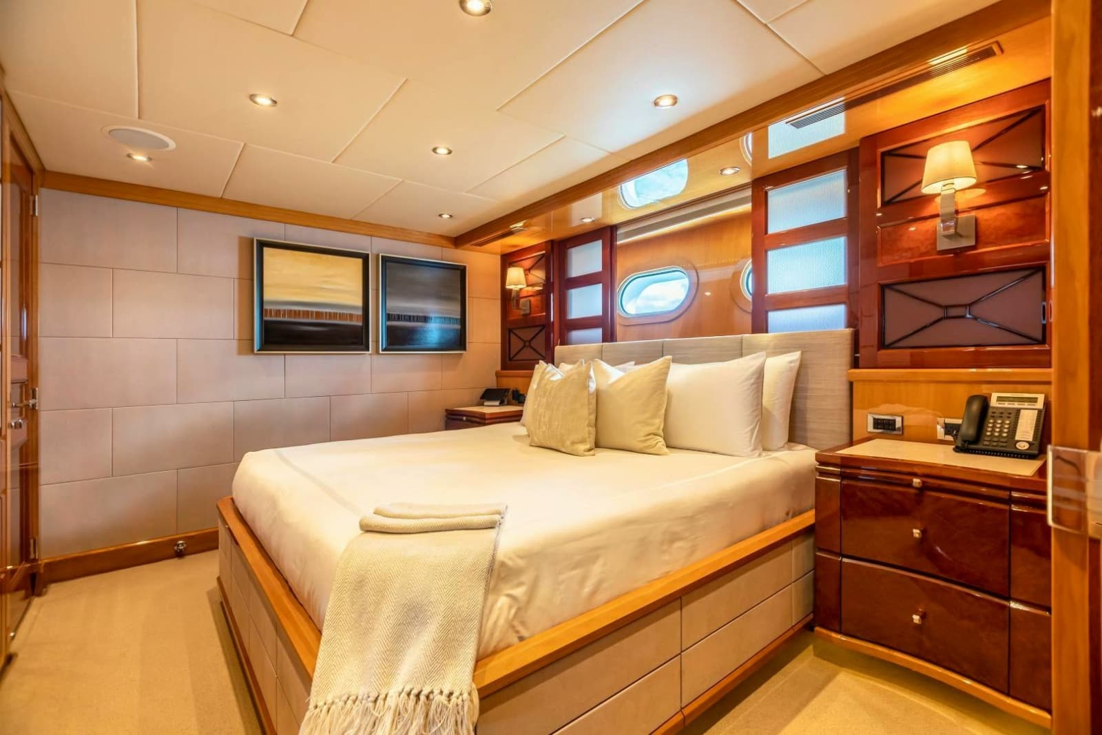 2011 Trinity Yachts Trinity 164 - Photo 30