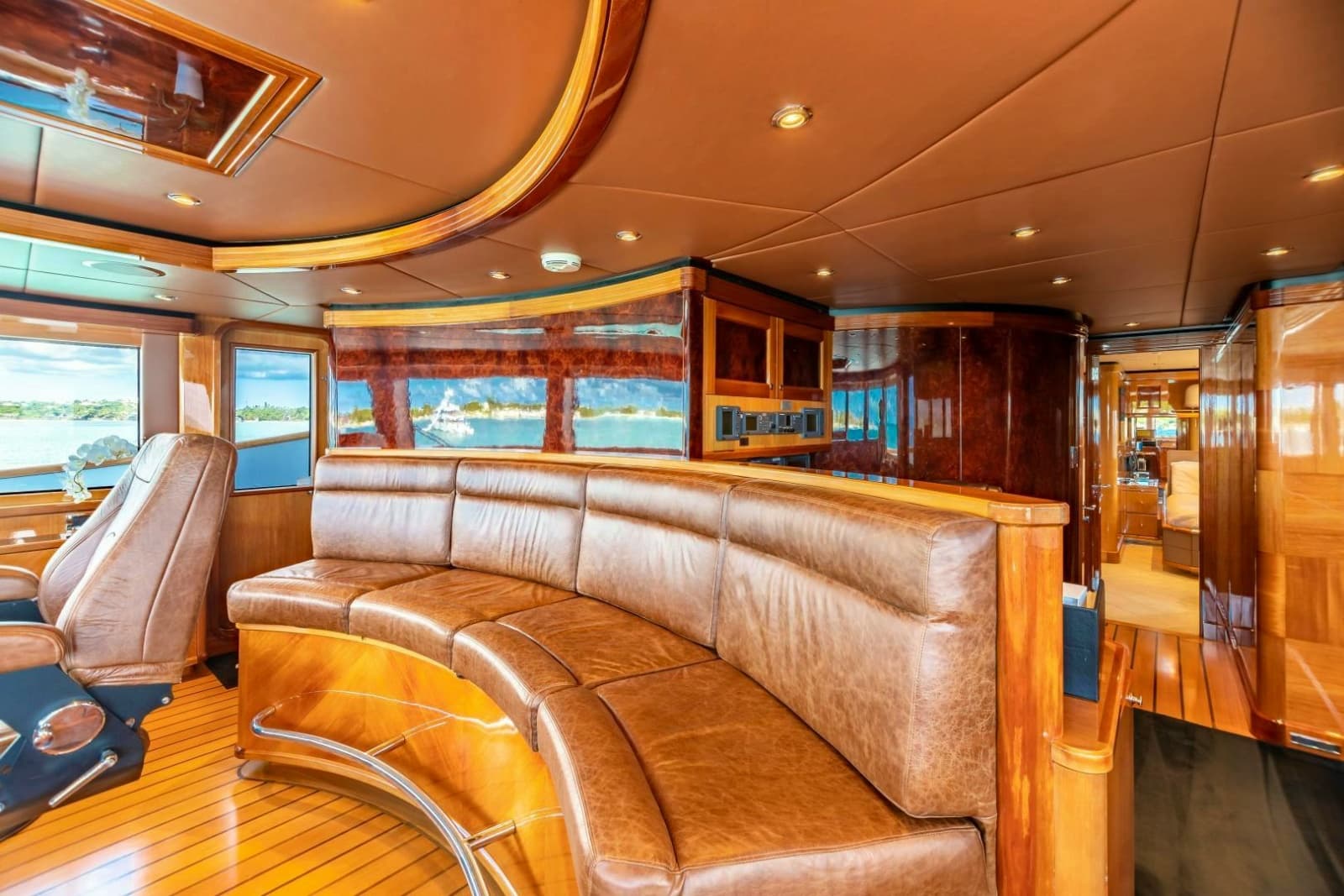 2011 Trinity Yachts Trinity 164 - Photo 46