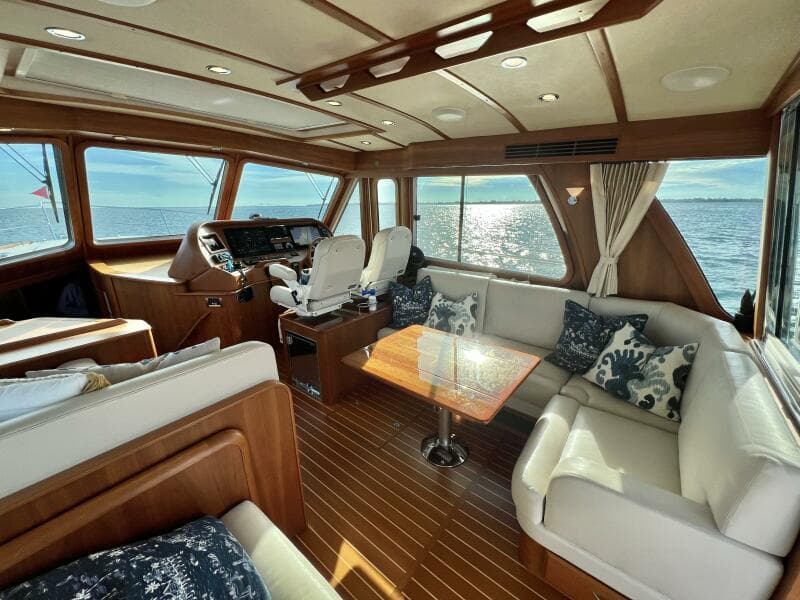 2017 Sabre 48 Salon Express