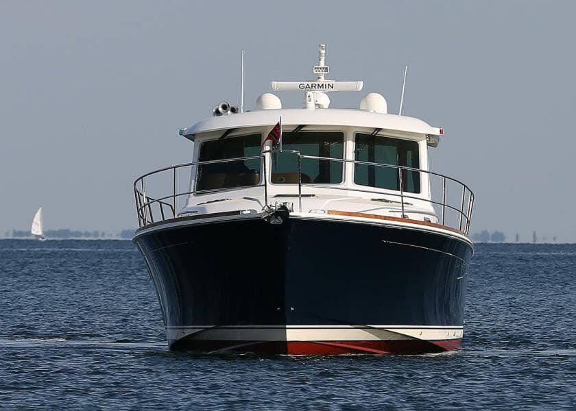 2017 Sabre 48 Salon Express