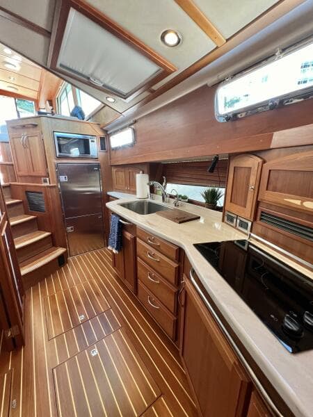 2017 Sabre 48 Salon Express