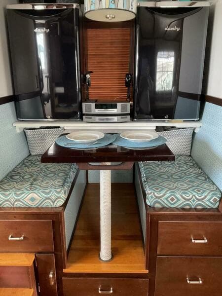 1987 Custom Pilothouse