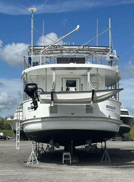 1987 Custom Pilothouse