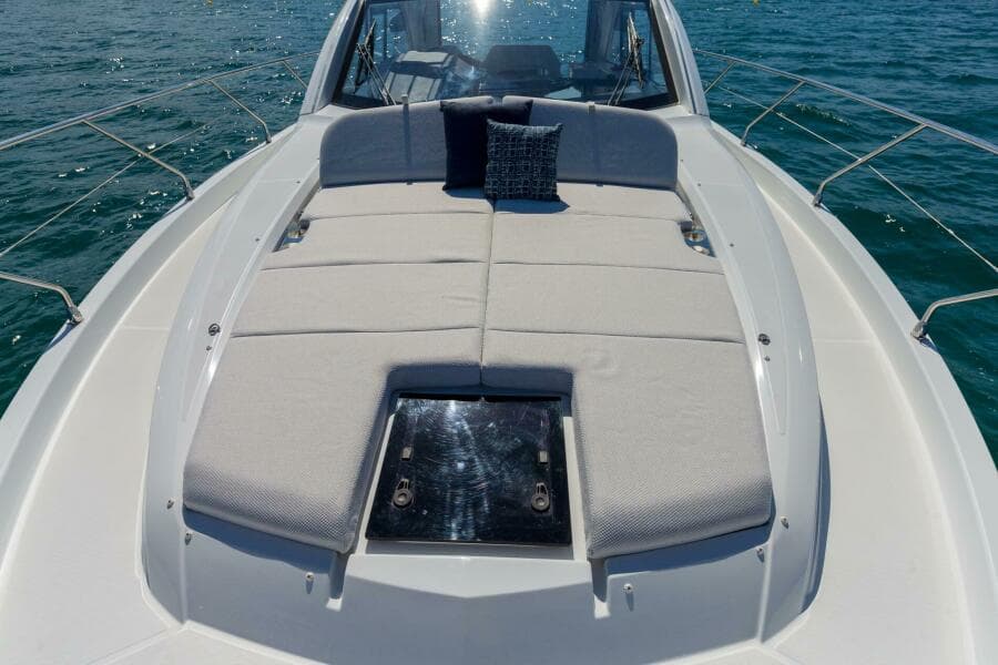 2024 BENETEAU Gran Turismo 45