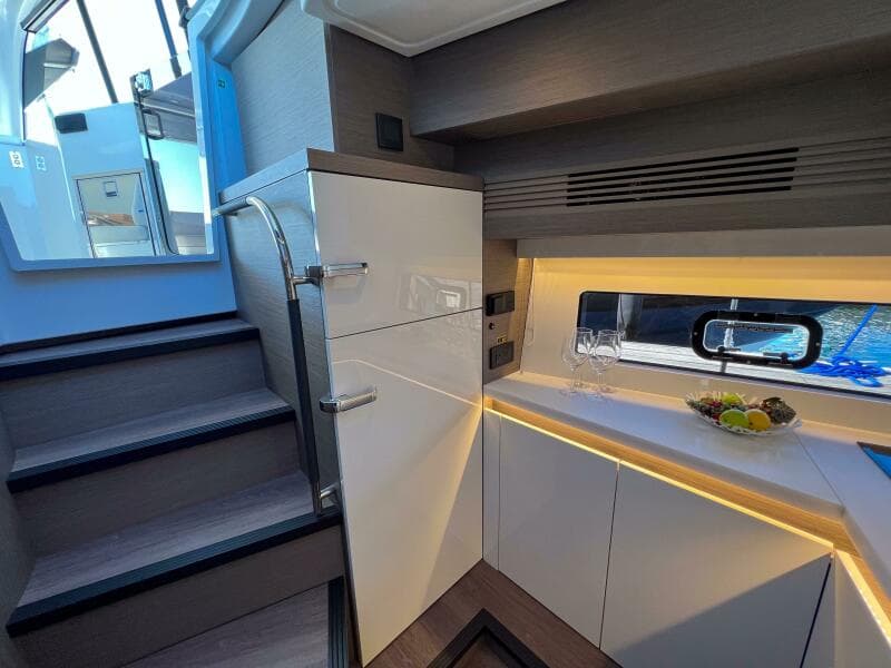 2024 BENETEAU Gran Turismo 45