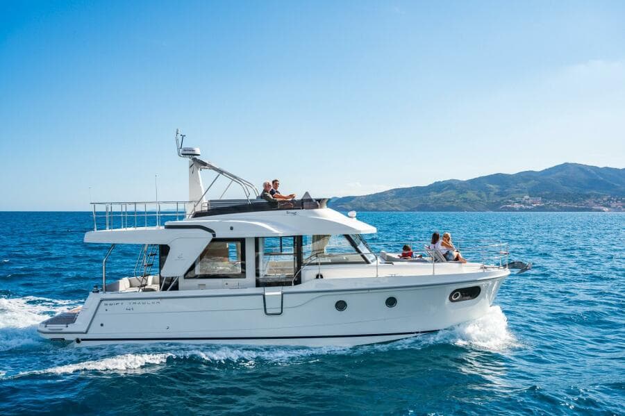 2025 BENETEAU Swift Trawler 41