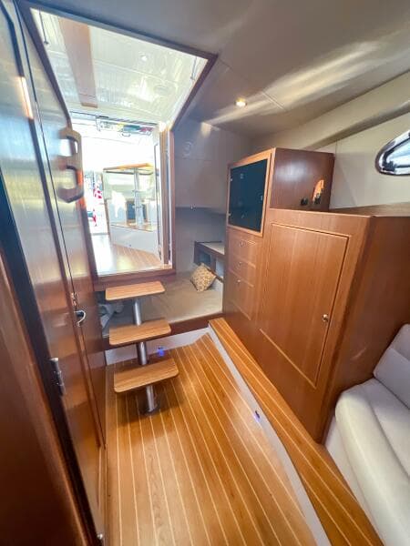 2026 True North 39 Outboard Express