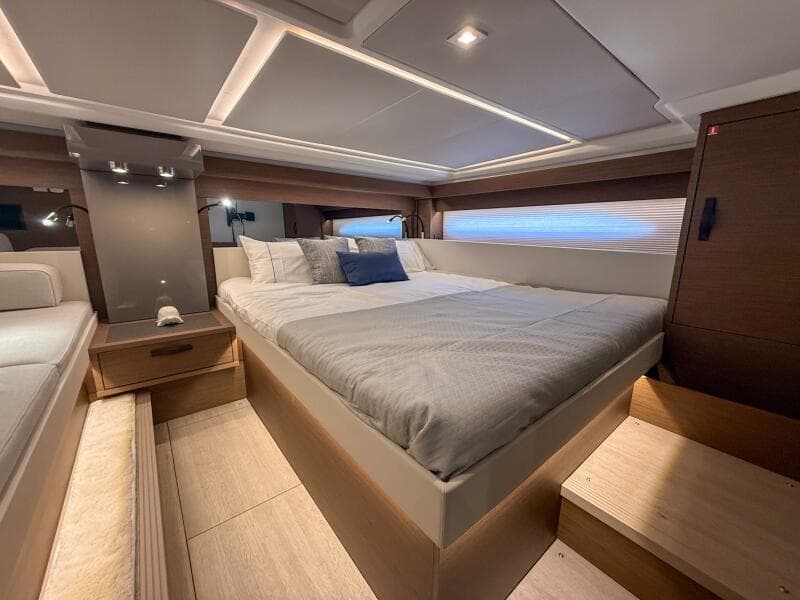 2026 Wellcraft 44 Explorer