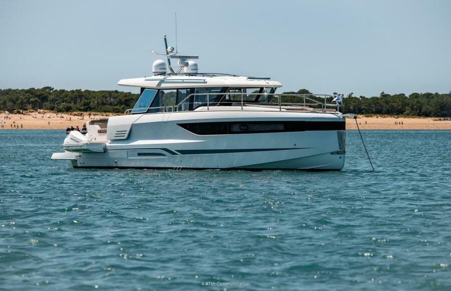 Wellcraft 44 Explorer