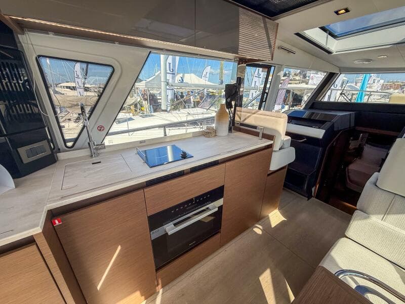 2026 Wellcraft 44 Explorer