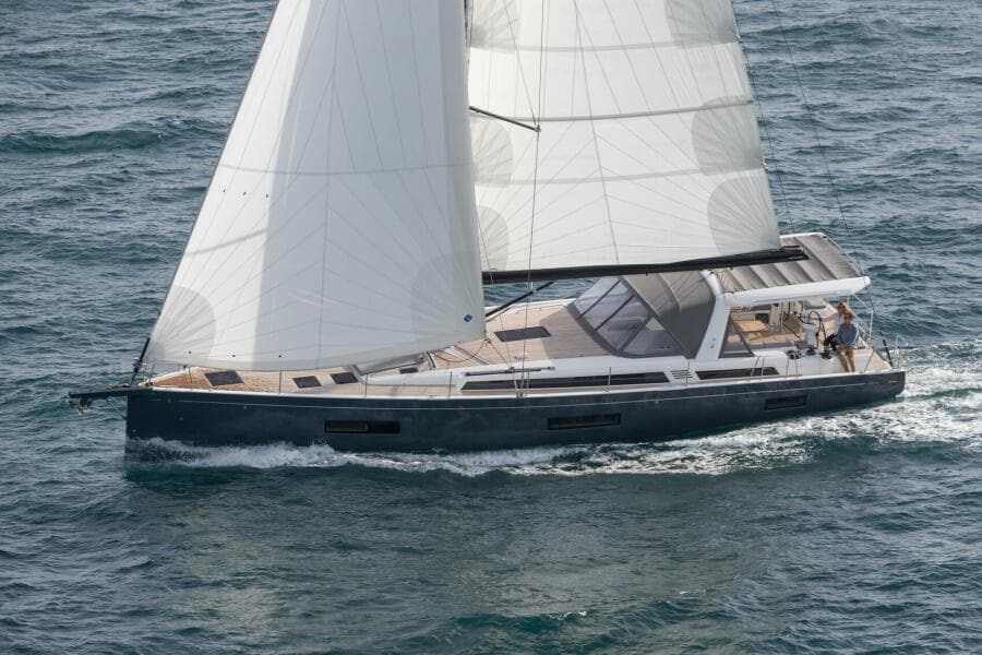 BENETEAU Oceanis Yacht 60