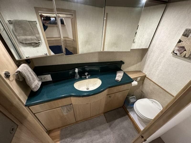 1993 West Bay Pilothouse