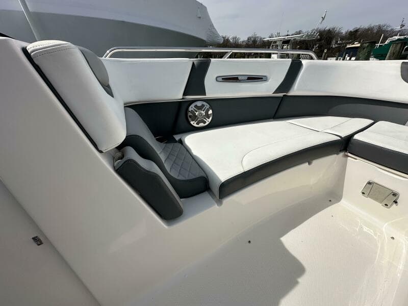 2019 Chaparral 297 SSX