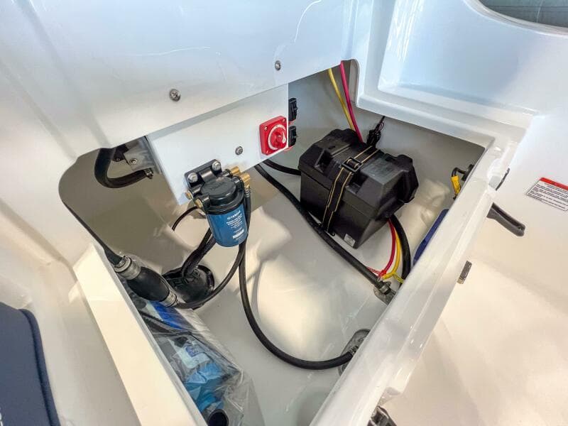 2023 Nautilus 13 DLX