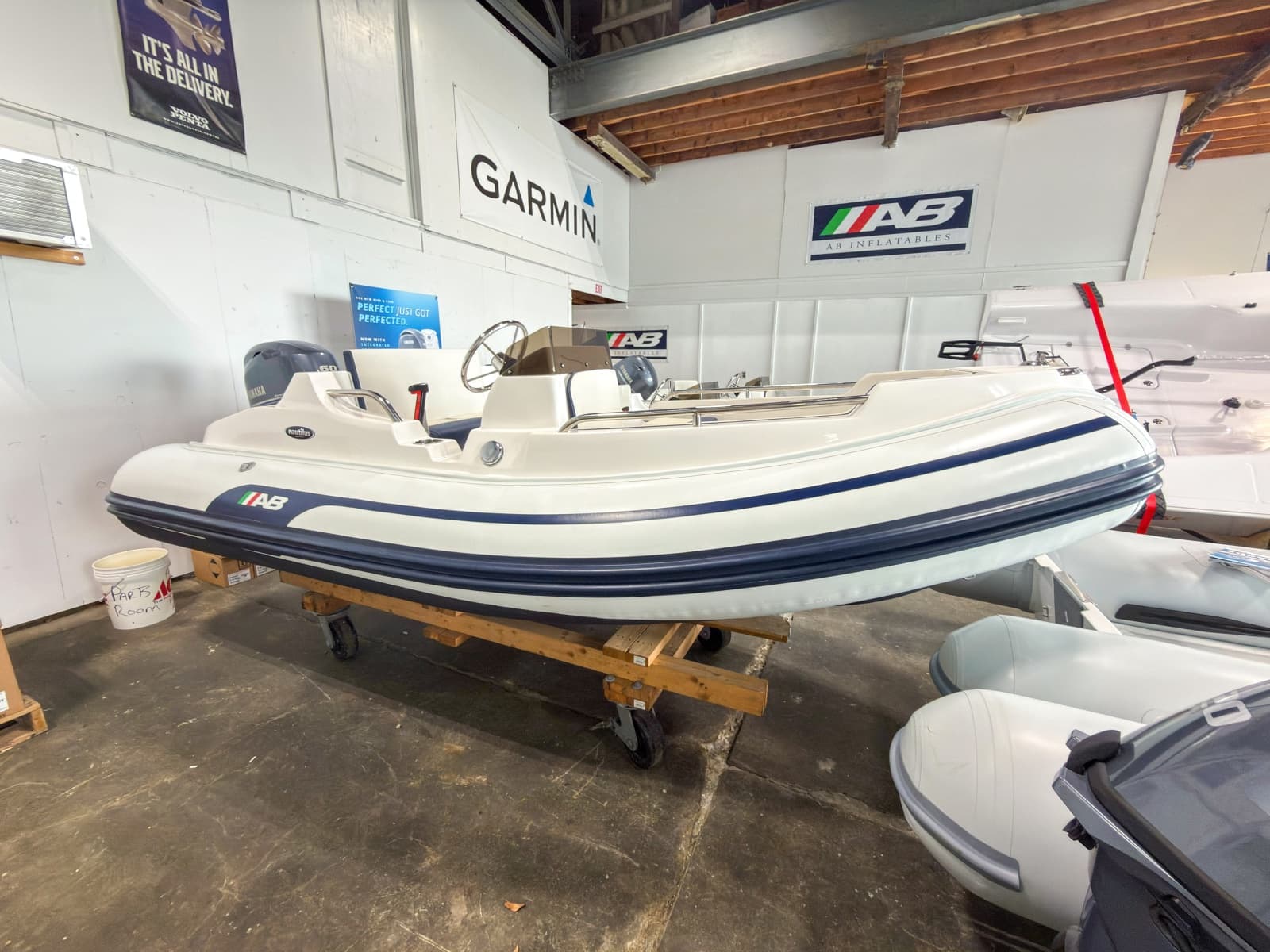 2023 AB Inflatables Nautilus 13 DLX - Photo 2