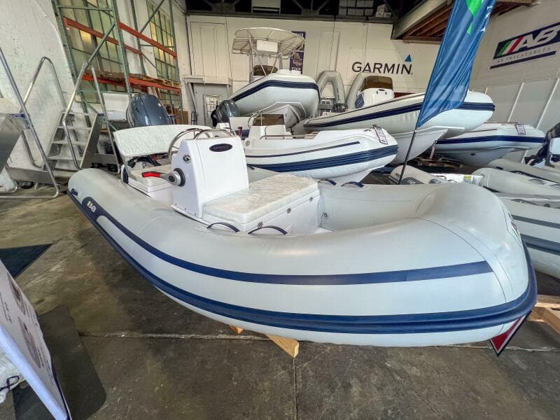 2023 Nautilus 13 DLX