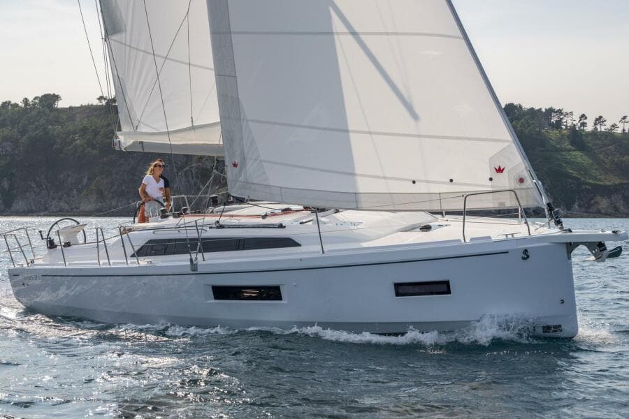 2026 Beneteau Oceanis 37.1