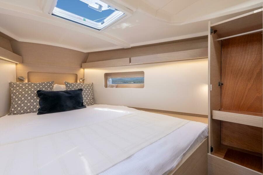 2026 Beneteau Oceanis 37.1