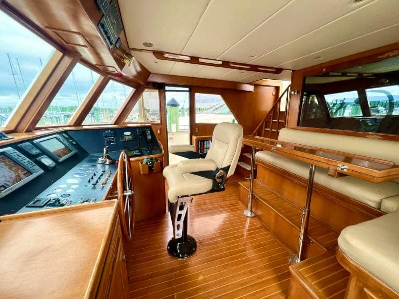 2000 Grand Alaskan 60 Pilothouse
