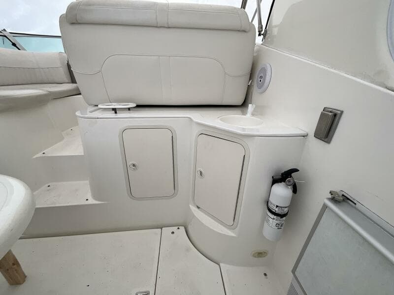 2002 Cruisers 35 Express