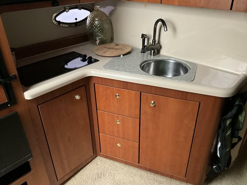 2002 Cruisers 35 Express